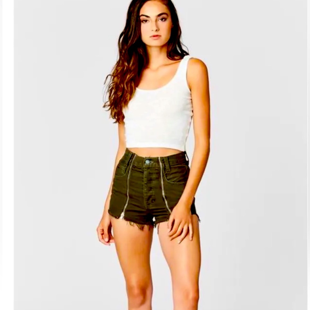 LF carmar olive green high rise double front zipper denim shorts size 28